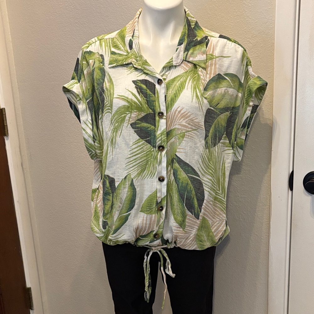 Tropical Leaf Print Button-Up Blouse